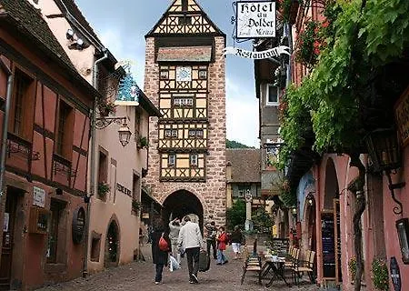 Hotel Du Koenigsbourg- Entre Vignes Et Chateau Thannenkirch