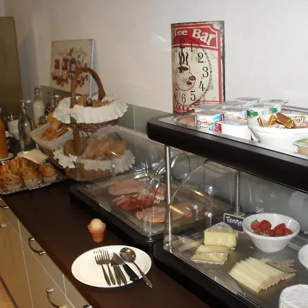 Du Koenigsbourg- Entre Vignes Et Chateau Hotell